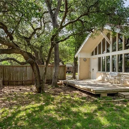 Villa Frank Lloyd Inspired 3Br - 1'35 Acres & Firepit